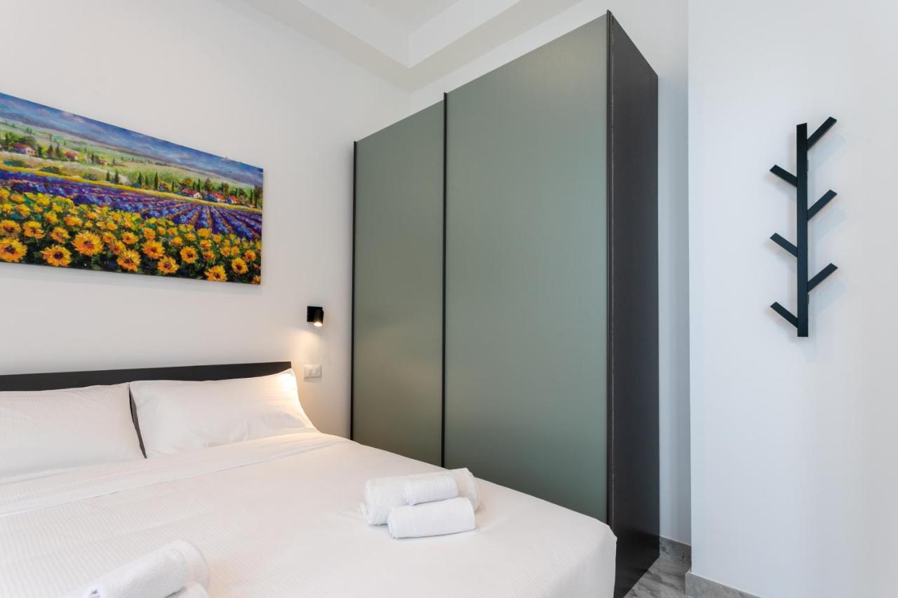 Luna Homes - Bilocale In Mac Mahon Milánó Kültér fotó